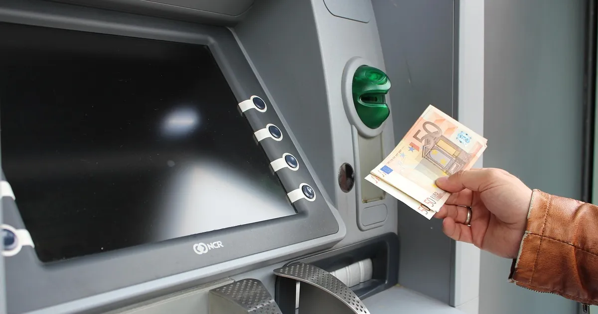 Bank of America Teller Hourly Pay Rate: How Much in 2026?