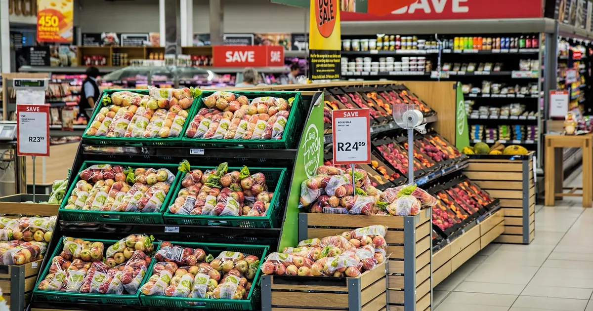 Target Team Member Pay by State: How Much in 2026?
