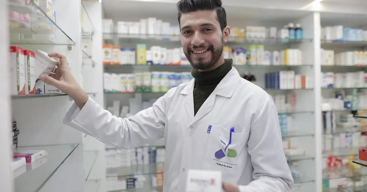 Walgreens Customer Service Associate Pay: How Much in 2026?